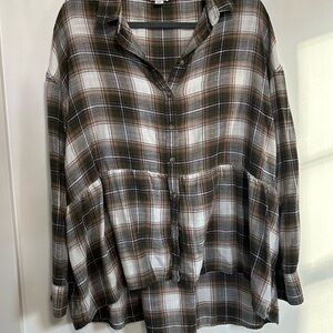 American Eagle Plaid Flannel Button-Down Shirt – Size Medium